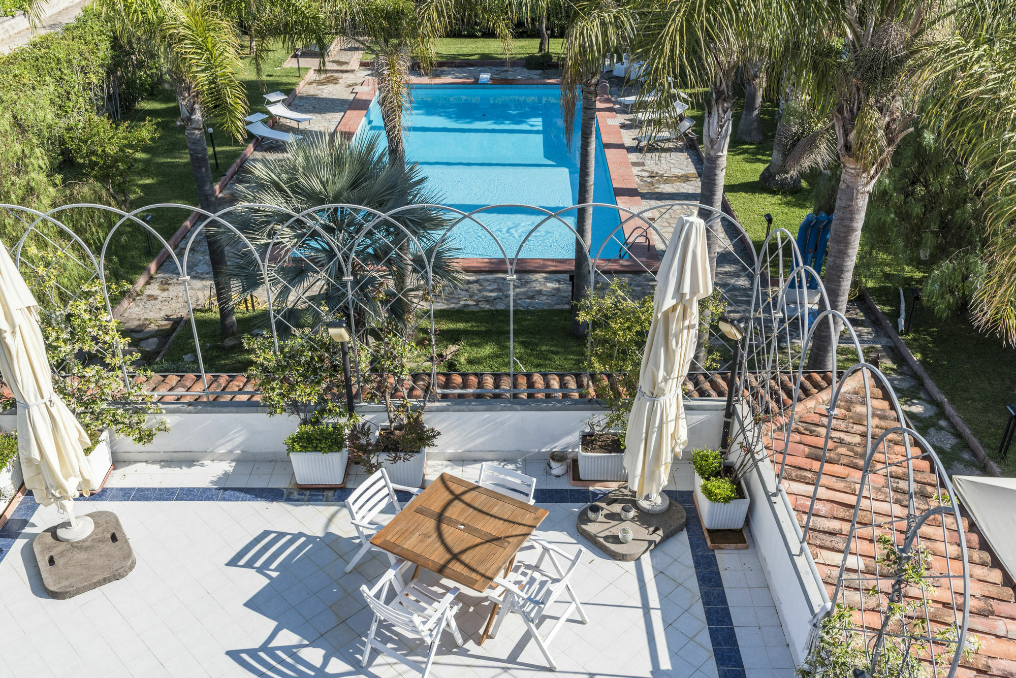 Villa Gio B&B De Charme Монтекориче Экстерьер фото